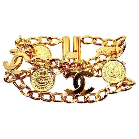 chanel vintage bracelet On Sale 